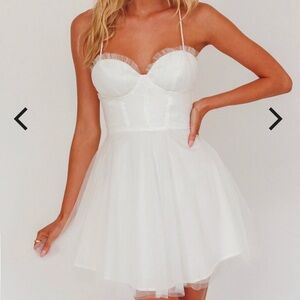 NEW Selfie Leslie Mini Sweetheart Dress in White with corset